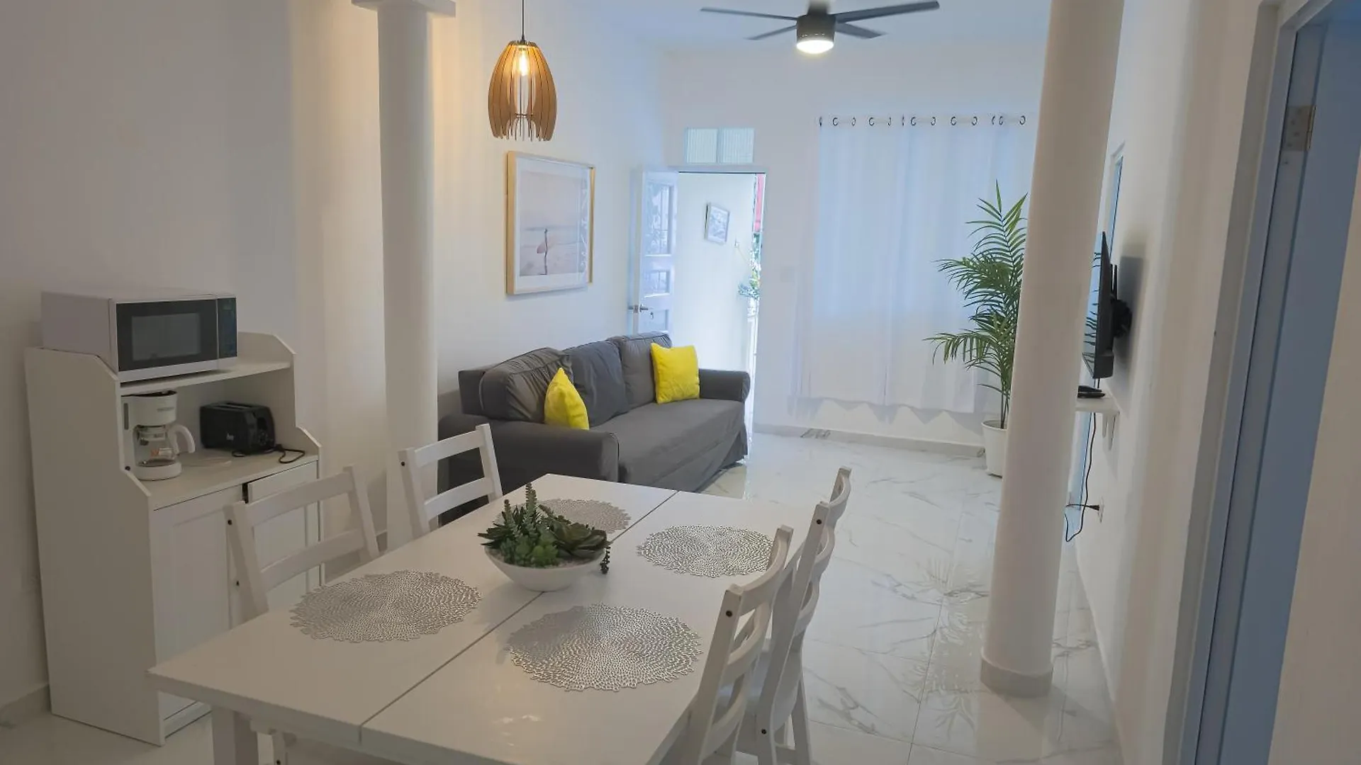 Apartman Sunny Guest House Near Beach & Restaurants San Juan